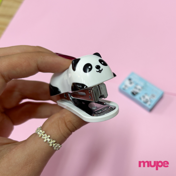 Abrochadora Panda + Cajita de Clips